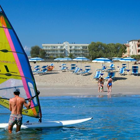 Residence Brezza Di Mare San Benedetto del Tronto Zewnętrze zdjęcie