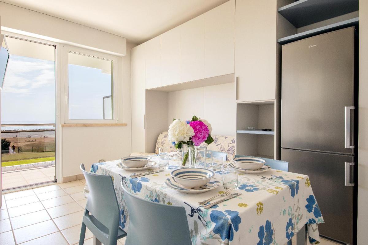 Residence Brezza Di Mare San Benedetto del Tronto Zewnętrze zdjęcie