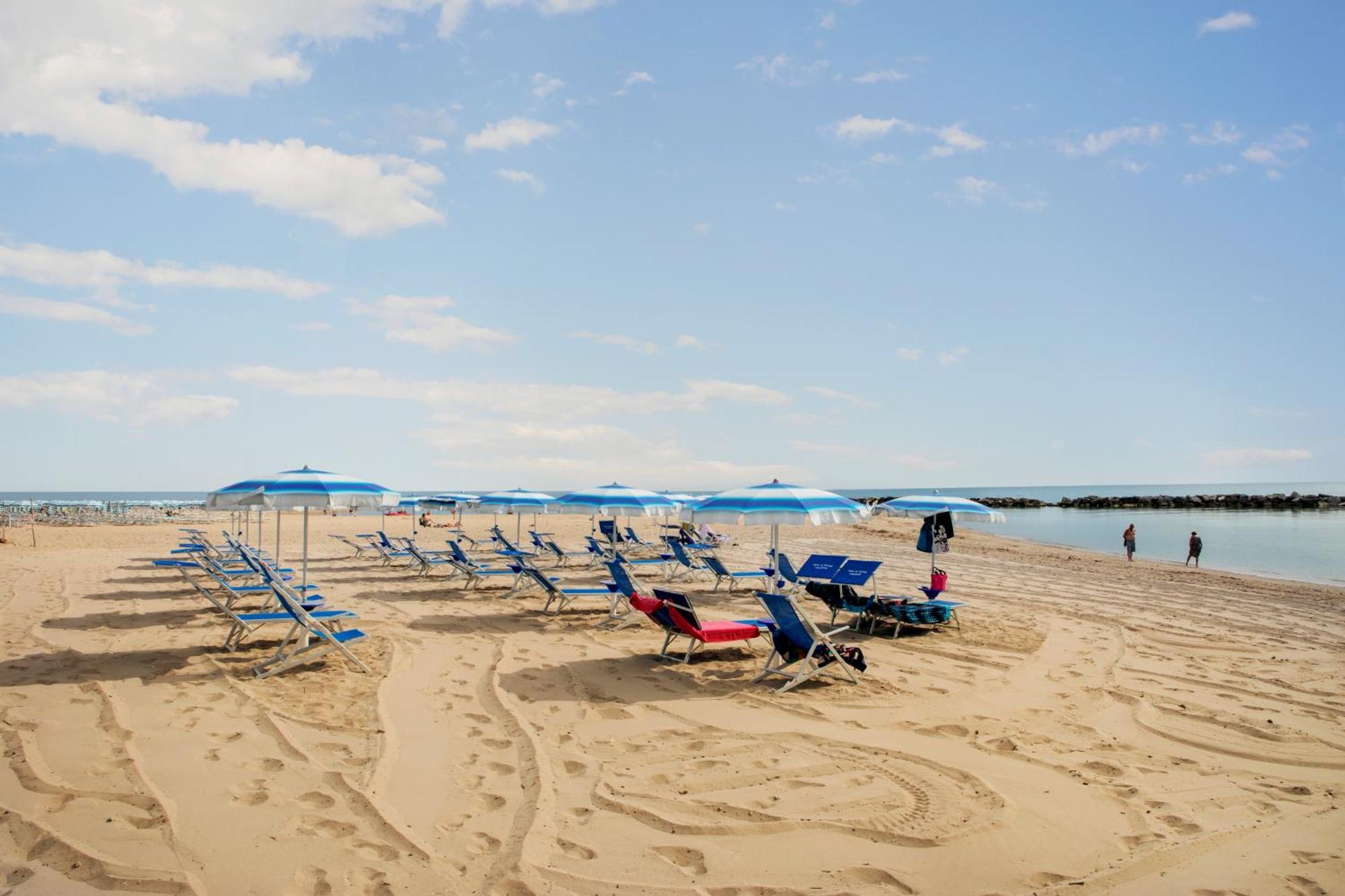 Residence Brezza Di Mare San Benedetto del Tronto Zewnętrze zdjęcie